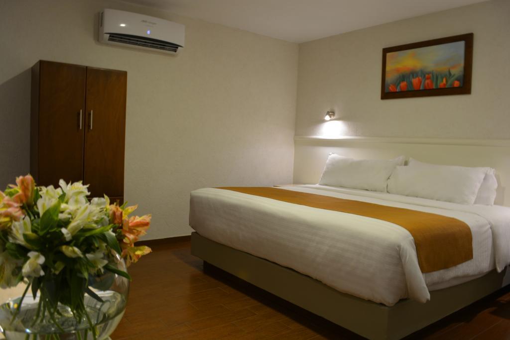 Eco Express Hotel Zamora Zamora de Hidalgo Room photo