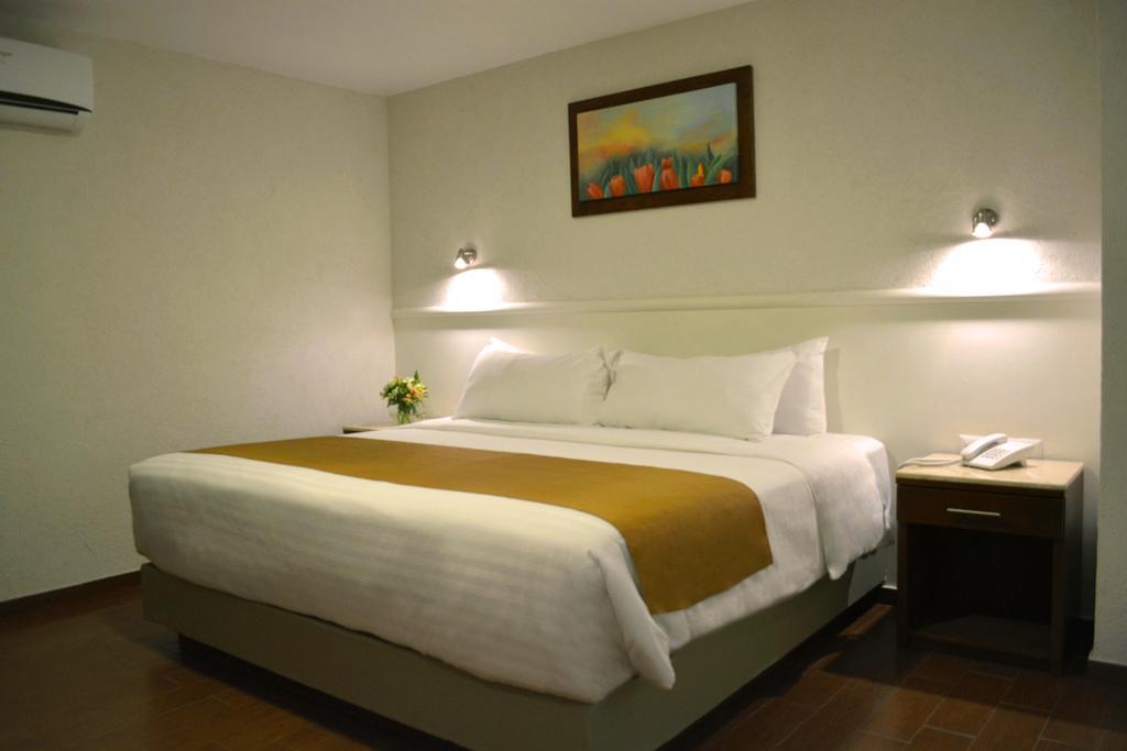Eco Express Hotel Zamora Zamora de Hidalgo Room photo